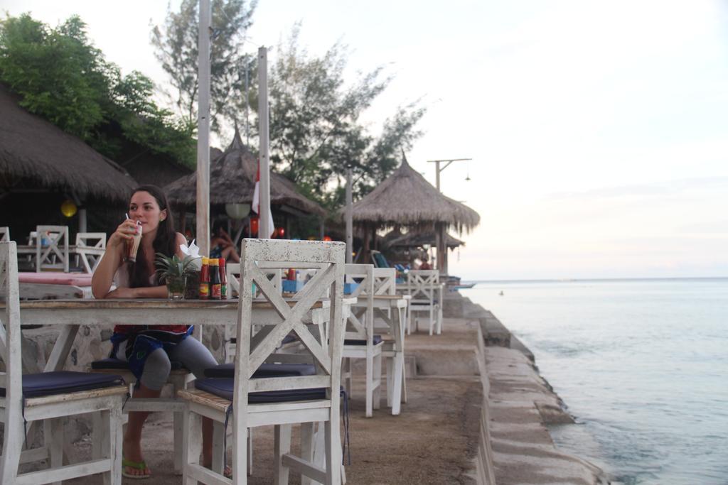Star Bar And Bungalows Νησιά Γκίλι Εξωτερικό φωτογραφία