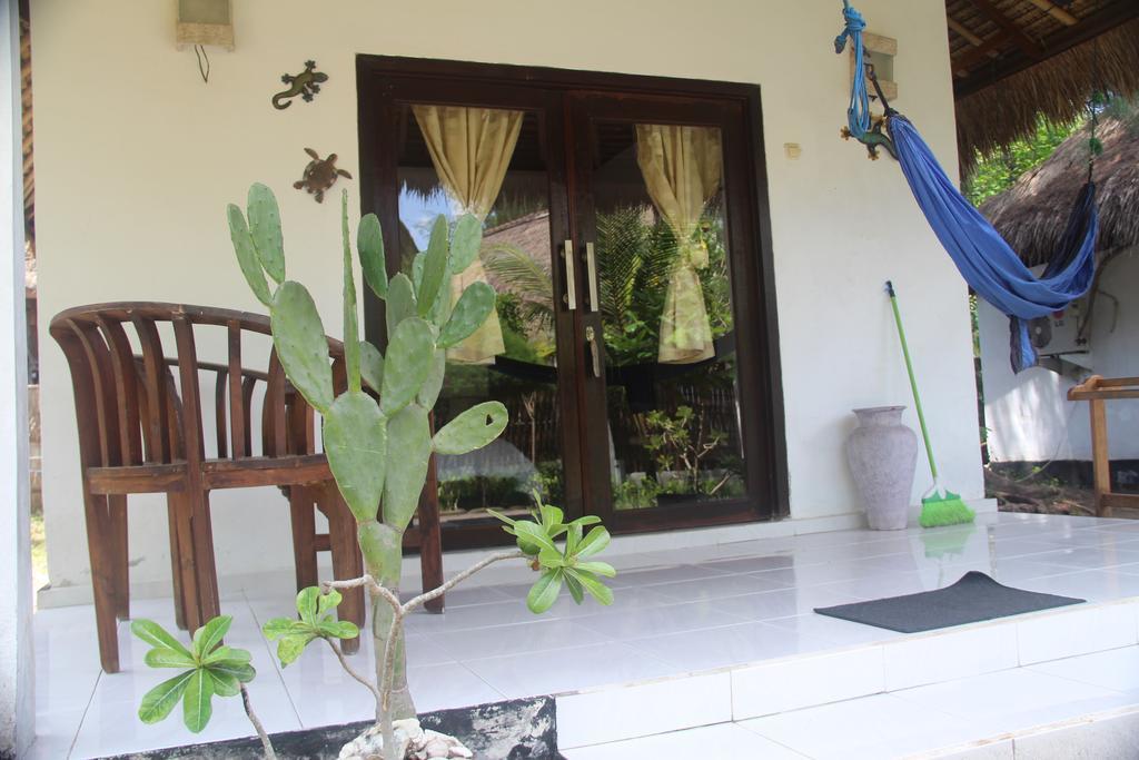 Star Bar And Bungalows Νησιά Γκίλι Εξωτερικό φωτογραφία