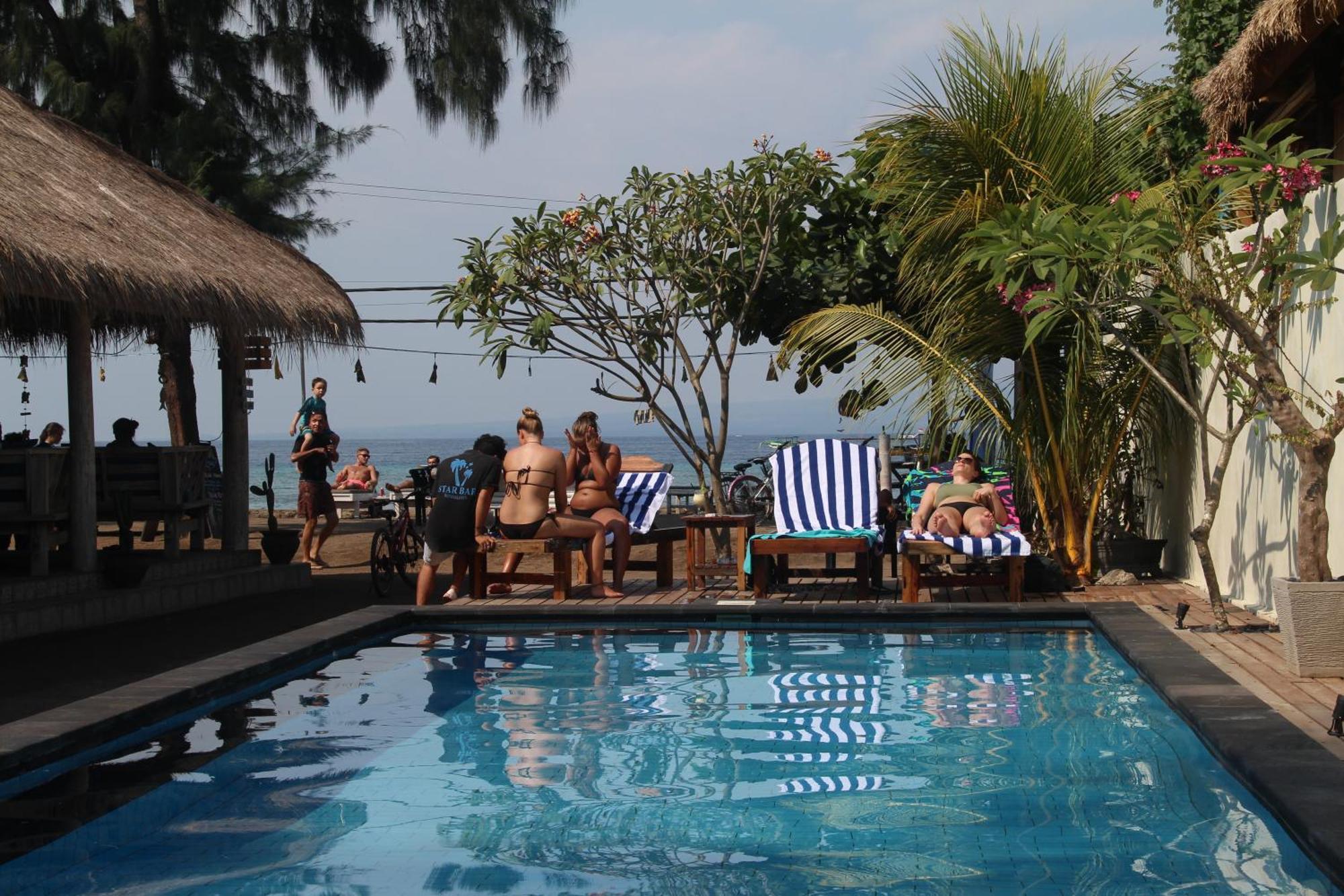 Star Bar And Bungalows Νησιά Γκίλι Εξωτερικό φωτογραφία